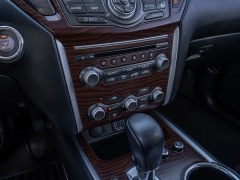 Used 2018  Nissan Pathfinder 4d SUV FWD Platinum at A Motors Sales & Finance near San Antonio&comma; TX