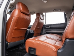 Used 2018  Toyota Tundra 2WD CrewMax SR5 5&period;7L at A Motors Sales & Finance near San Antonio&comma; TX