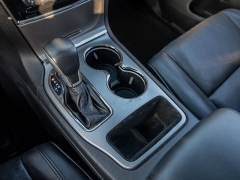 Used 2020  Jeep Grand Cherokee 4d SUV 2WD Overland High Altitude at A Motors Sales & Finance near San Antonio, TX