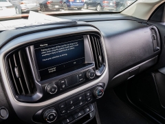 Used 2020  Chevrolet Colorado 2WD Crew Cab LT at A Motors Sales & Finance near San Antonio, TX