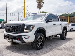 Used 2020  Nissan Titan 4x4 Crew Cab PRO-4X at A Motors Sales & Finance near San Antonio&comma; TX
