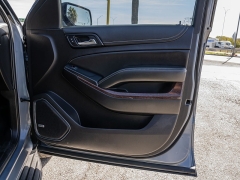 Used 2016  GMC Yukon XL 4d SUV 4WD SLT at A Motors Sales & Finance near San Antonio, TX