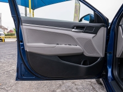 Used 2019  Hyundai Elantra 4d Sedan SE Auto at A Motors Sales & Finance near San Antonio&comma; TX