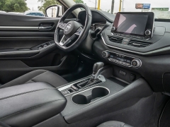 Used 2019  Nissan Altima 4d Sedan FWD 2&period;5L SV at A Motors Sales & Finance near San Antonio&comma; TX