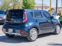 Used 2018  Kia Soul 4d Hatchback &plus; at A Motors Sales & Finance near San Antonio&comma; TX
