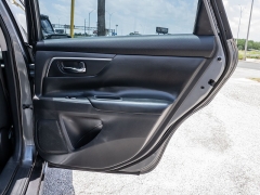 Used 2015  Nissan Altima 4d Sedan S 2&period;5L at A Motors Sales & Finance near San Antonio&comma; TX