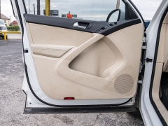 Used 2016  Volkswagen Tiguan 4d SUV SE at A Motors Sales & Finance near San Antonio, TX