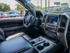 Used 2020  Ford Expedition 4d SUV 2WD XLT at A Motors Sales & Finance near San Antonio&comma; TX