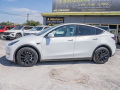 Used 2021  Tesla Model Y Long Range AWD at A Motors Sales & Finance near San Antonio&comma; TX