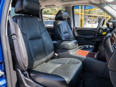 Used 2013 Chevrolet Avalanche 4d SUV RWD LTZ at A Motors Sales & Finance near San Antonio, TX