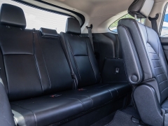 Used 2020  Toyota Highlander 4d SUV FWD XLE at A Motors Sales & Finance near San Antonio&comma; TX