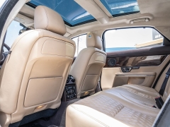 Used 2016  Jaguar XJ 4d Sedan Portfolio LWB at A Motors Sales & Finance near San Antonio&comma; TX