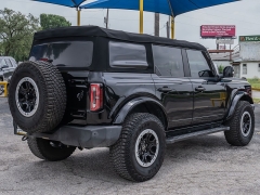 Used 2021  Ford Bronco Outer Banks 4 Door 4x4 at A Motors Sales & Finance near San Antonio&comma; TX