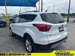 Used 2019 Ford Escape 4d SUV 4WD SEL at A Motors Sales & Finance near San Antonio, TX