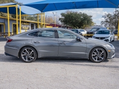 Used 2021  Hyundai Sonata SEL Plus 1&period;6T at A Motors Sales & Finance near San Antonio&comma; TX