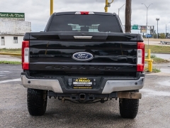Used 2017  Ford Super Duty F-250 4WD Crew Cab XLT at A Motors Sales & Finance near San Antonio&comma; TX