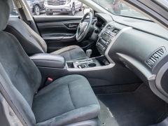 Used 2015  Nissan Altima 4d Sedan S 2&period;5L at A Motors Sales & Finance near San Antonio&comma; TX