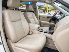 Used 2017  Nissan Pathfinder 4d SUV 4WD Platinum at A Motors Sales & Finance near San Antonio&comma; TX