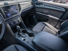 Used 2021  Volkswagen Atlas Cross Sport 2&period;0T SE w&sol;Technology FWD at A Motors Sales & Finance near San Antonio&comma; TX