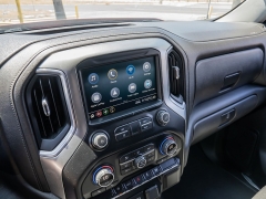 Used 2021  Chevrolet Silverado 1500 4WD Crew Cab 157" LT at A Motors Sales & Finance near San Antonio&comma; TX