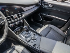 Used 2018  Alfa Romeo Giulia 4d Sedan AWD at A Motors Sales & Finance near San Antonio&comma; TX