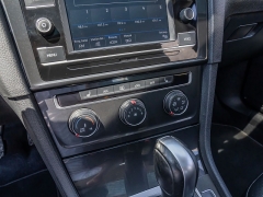 Used 2021  Volkswagen Golf 1.4T TSI Auto at A Motors Sales & Finance near San Antonio, TX