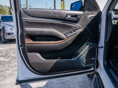 Used 2018 Chevrolet Suburban 4d SUV RWD LT at A Motors Sales & Finance near San Antonio, TX