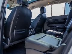 Used 2019 Volkswagen Atlas 4d SUV 3.6L SEL R-Line at A Motors Sales & Finance near San Antonio, TX