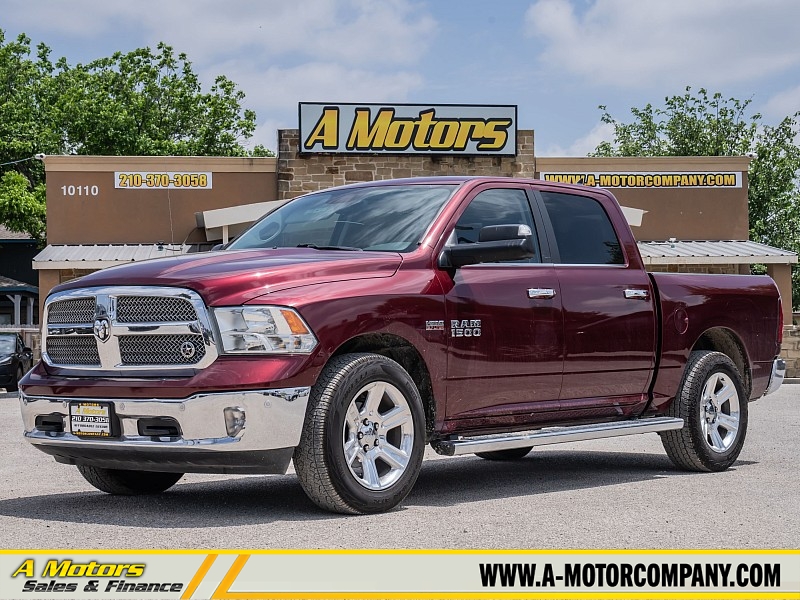 Used 2018  Ram 1500 2WD Crew Cab Lone Star Silver at A Motors Sales & Finance near San Antonio&comma; TX