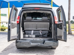 Used 2017  Chevrolet Express Van 2500 Van at A Motors Sales & Finance near San Antonio&comma; TX