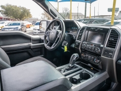 Used 2015  Ford F-150 2WD Supercrew XLT 5 1&sol;2 at A Motors Sales & Finance near San Antonio&comma; TX