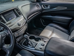 Used 2020 INFINITI QX60 4d SUV FWD SIGNATURE at A Motors Sales & Finance near San Antonio, TX