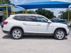 Used 2018  Volkswagen Atlas 3&period;6L V6 SEL Premium 4MOTION at A Motors Sales & Finance near San Antonio&comma; TX