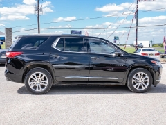 Used 2018  Chevrolet Traverse 4d SUV AWD High Country at A Motors Sales & Finance near San Antonio&comma; TX