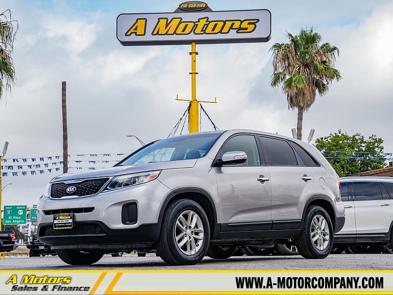 Used 2015  Kia Sorento 4d SUV FWD LX at A Motors Sales & Finance near San Antonio, TX