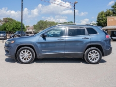 Used 2019 Jeep Cherokee 4d SUV FWD Latitude 2.4L at A Motors Sales & Finance near San Antonio, TX