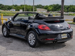 Used 2019  Volkswagen Beetle 2d Convertible 2&period;0T S at A Motors Sales & Finance near San Antonio&comma; TX