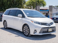 Used 2020  Toyota Sienna 4d Wagon FWD Limited Premium 7-Passenger at A Motors Sales & Finance near San Antonio&comma; TX