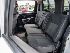 Used 2017  Nissan Titan 4WD Crew Cab SV at A Motors Sales & Finance near San Antonio&comma; TX
