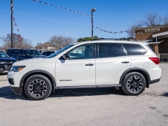 Used 2020  Nissan Pathfinder 4d SUV FWD SL at A Motors Sales & Finance near San Antonio&comma; TX