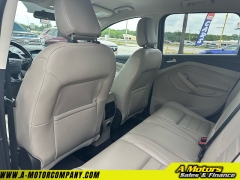 Used 2019 Ford Escape 4d SUV 4WD SEL at A Motors Sales & Finance near San Antonio, TX