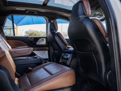 Used 2020  Lincoln Aviator 4d SUV RWD Reserve at A Motors Sales & Finance near San Antonio&comma; TX