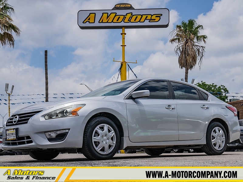Used 2015  Nissan Altima 4d Sedan S 2&period;5L at A Motors Sales & Finance near San Antonio&comma; TX