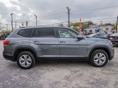Used 2018  Volkswagen Atlas 2.0T SE w/Technology FWD at A Motors Sales & Finance near San Antonio, TX