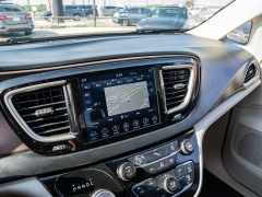 Used 2018 Chrysler Pacifica 4d Wagon Touring L at A Motors Sales & Finance near San Antonio, TX