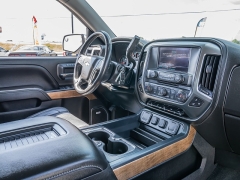 Used 2018 Chevrolet Silverado 1500 4WD Crew Cab LTZ at A Motors Sales & Finance near San Antonio, TX