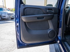 Used 2013 Chevrolet Avalanche 4d SUV RWD LTZ at A Motors Sales & Finance near San Antonio, TX