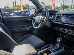 Used 2020  Toyota Tacoma 4WD Double Cab TRD Off-Road Auto at A Motors Sales & Finance near San Antonio, TX