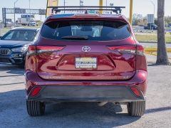 Used 2022  Toyota Highlander XLE FWD at A Motors Sales & Finance near San Antonio, TX