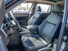 Used 2021  Volkswagen Atlas 3&period;6L V6 SE w&sol;Technology 4MOTION at A Motors Sales & Finance near San Antonio&comma; TX